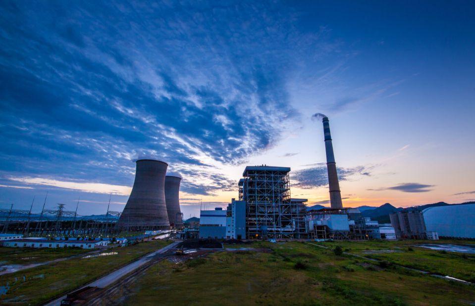 巨虧、裁員、倒閉！八大化工巨頭熬不住了！