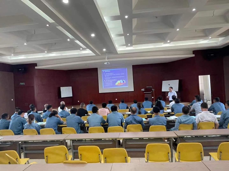 職業(yè)技能鑒定培訓(xùn)火熱進(jìn)行，行業(yè)專家成員助力啟航