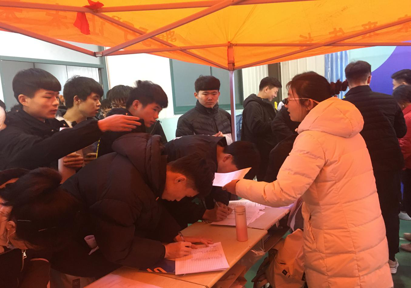 北京思路智園科技有限公司參加山東工程技師學(xué)院冬季大型招聘會(huì)